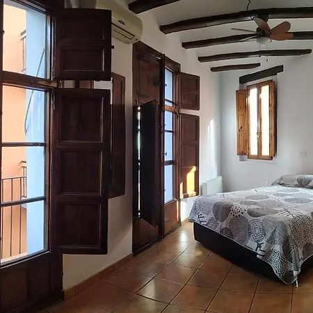 Bonito Apartamento Con Encanto En Casco Antiguo Ron 7 * Valenza