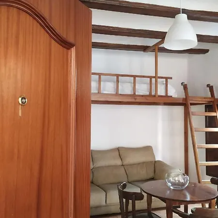 Bonito Apartamento Con Encanto En Casco Antiguo Ron 7 Valenciayole Апартаменты